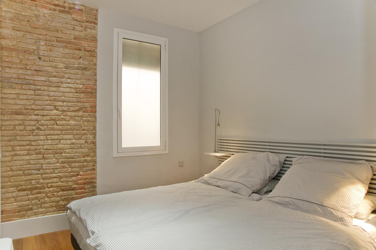 Montaber Apartment - Bailen Барселона Екстериор снимка