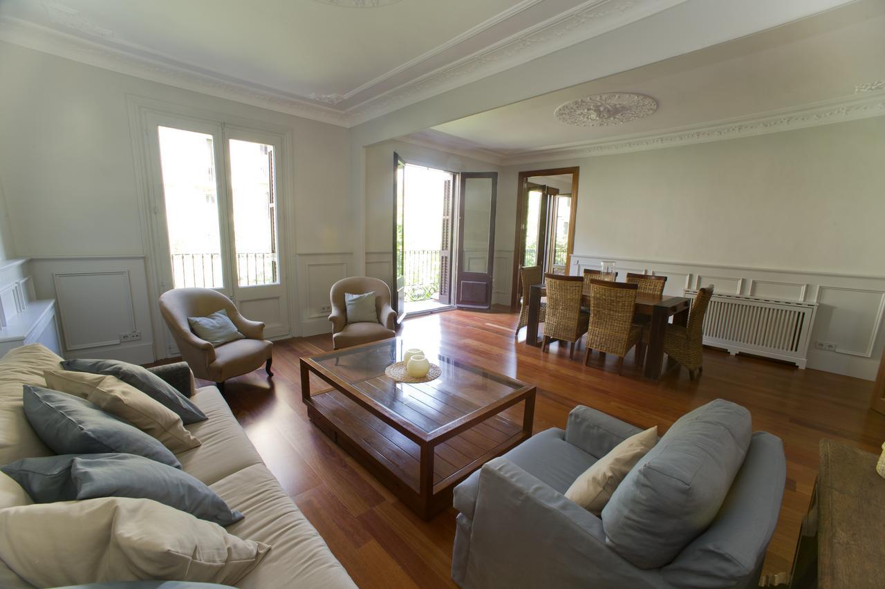Montaber Apartment - Bailen Барселона Екстериор снимка